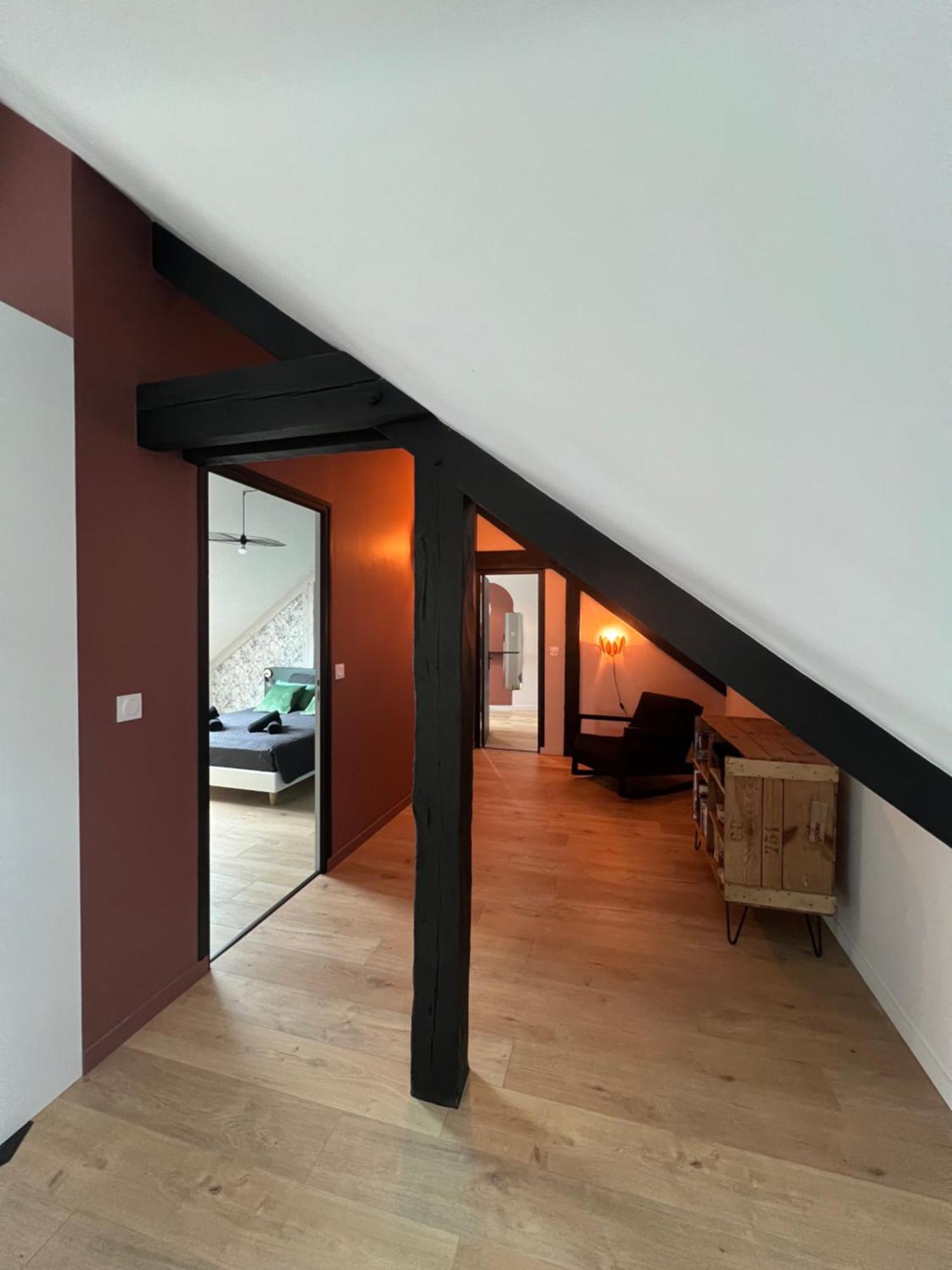 Appartement Spacieux Et Lumineux Proche Du Centre Historique Доль-де-Бретань Экстерьер фото